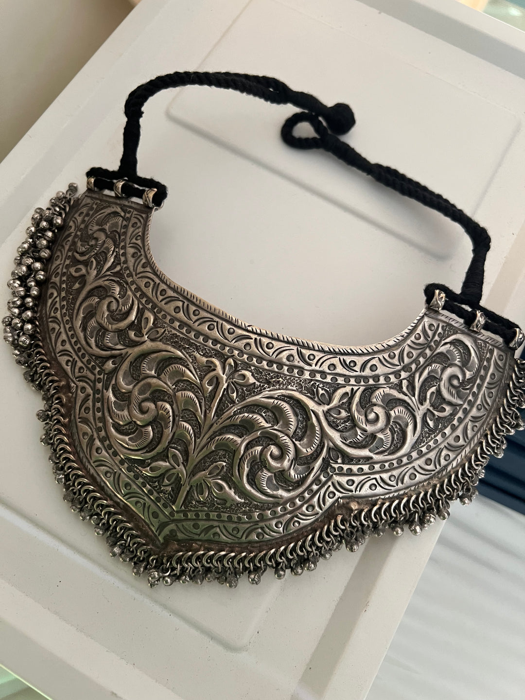 Exquisite Brass Necklace - Premium Quality Craftsmanship