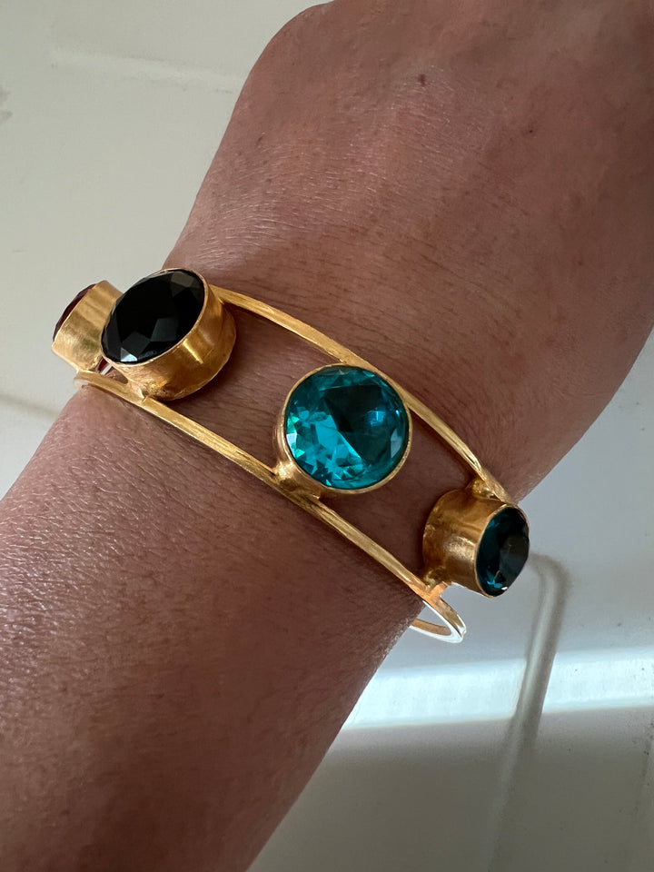 Shivka Quartz Cuff