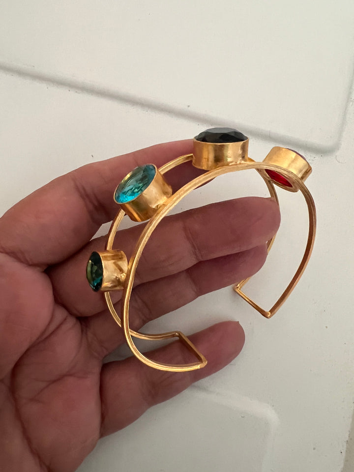 Shivka Quartz Cuff
