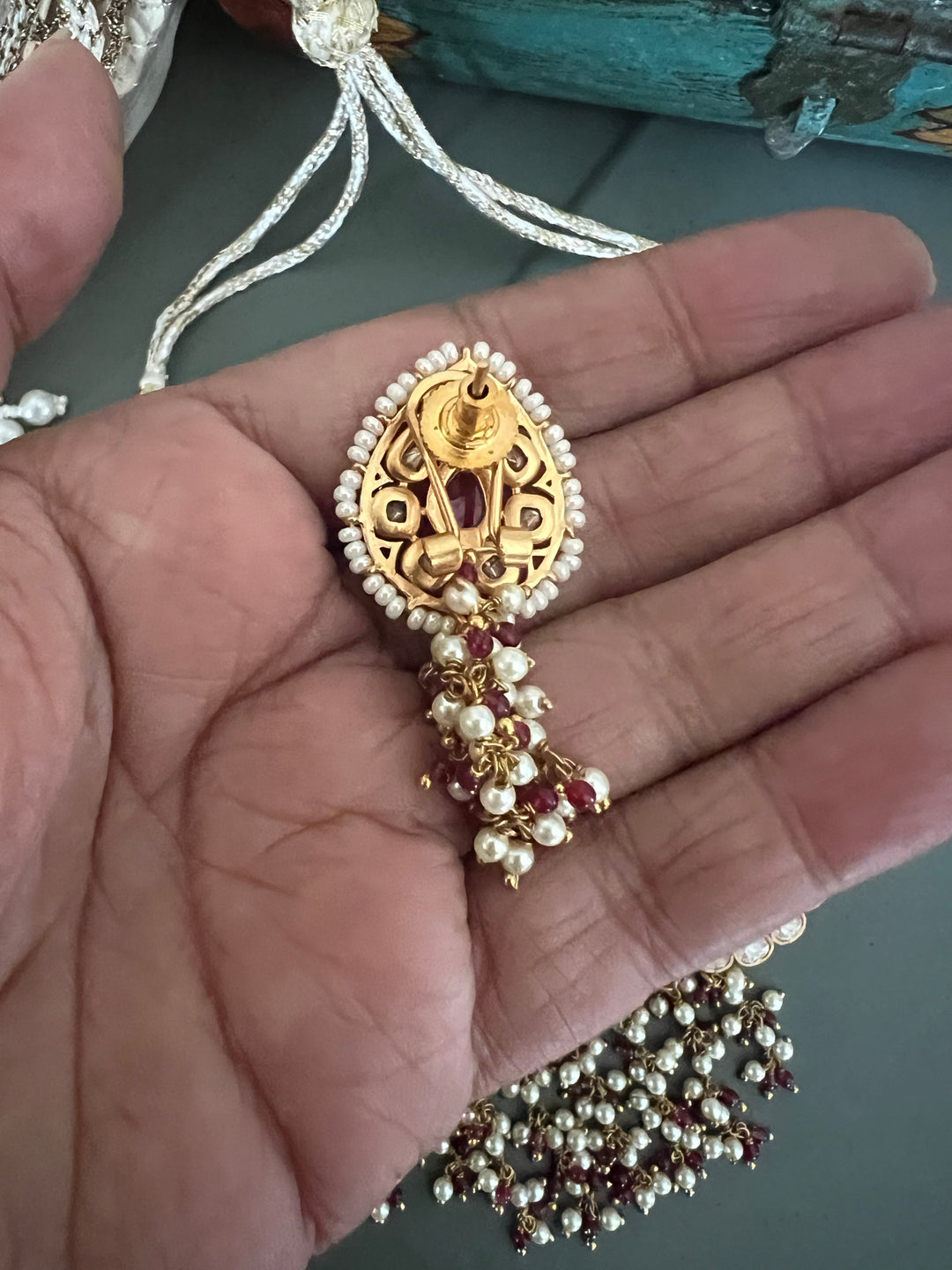 Scintillating Navratna Kundan Choker with Earrings