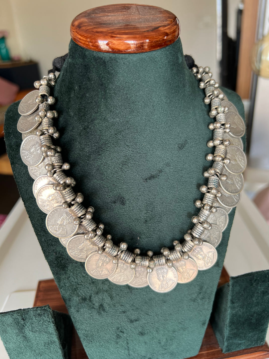 Antique Coin Necklace - Elevate Your Elegance