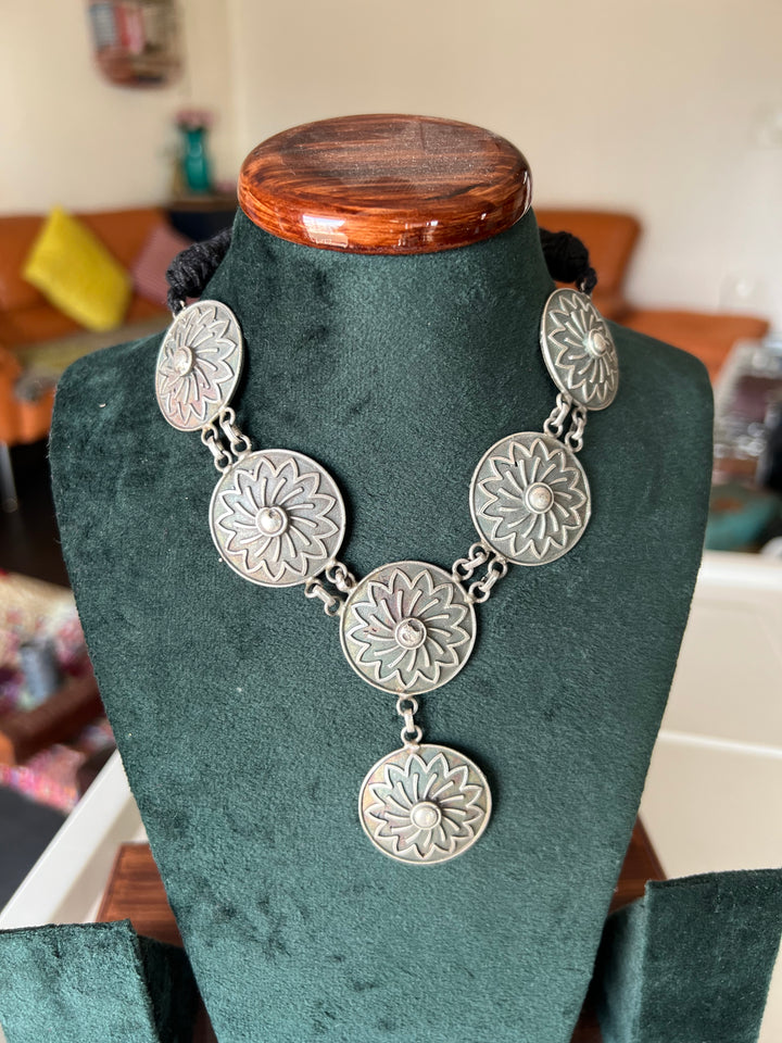 Antique Brass Necklace - A Timeless Masterpiece