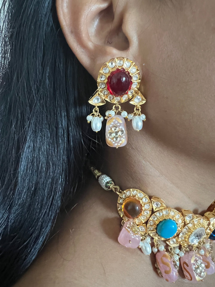 Scintillating Navratna Maharani Choker with Earrings