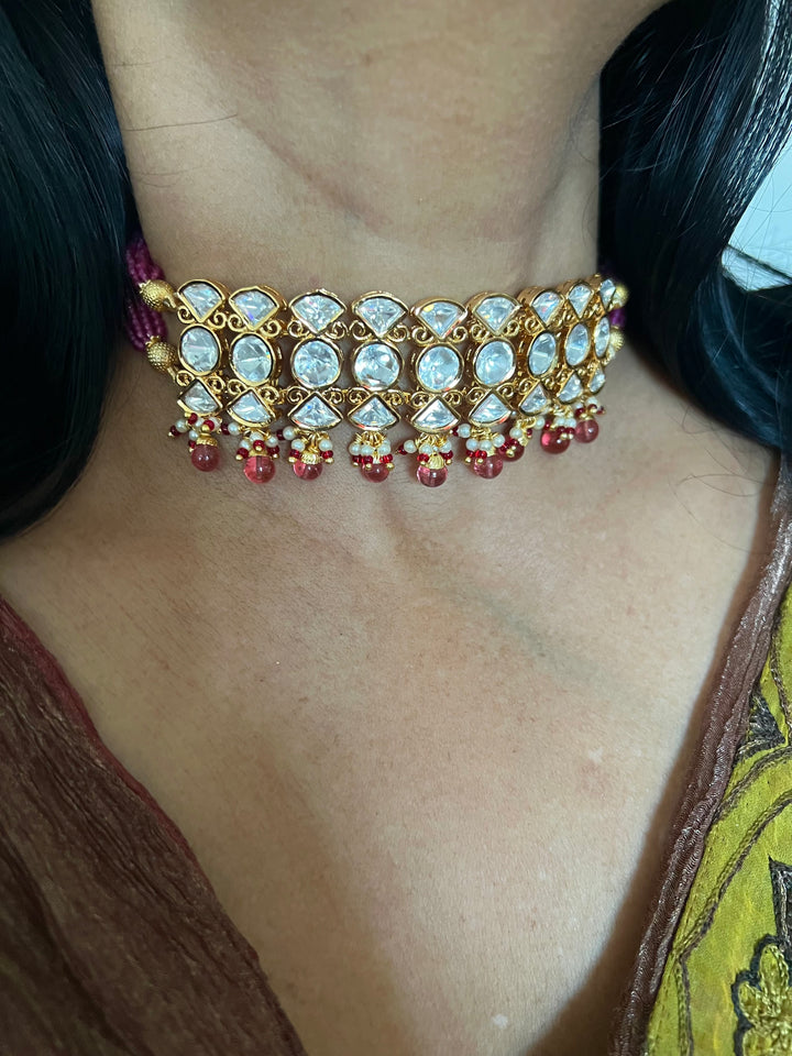 Scintillating Kundan Choker with Earrings