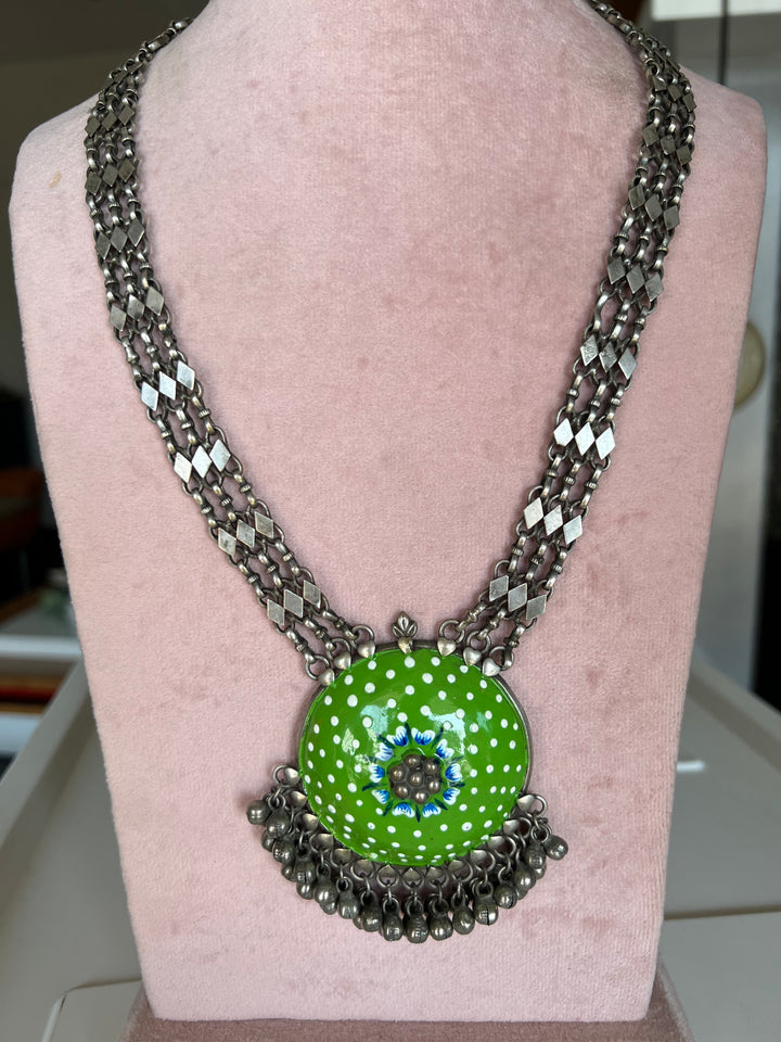 Exquisite Antique Enamelled Pendant Necklace - Elevate Your Elegance