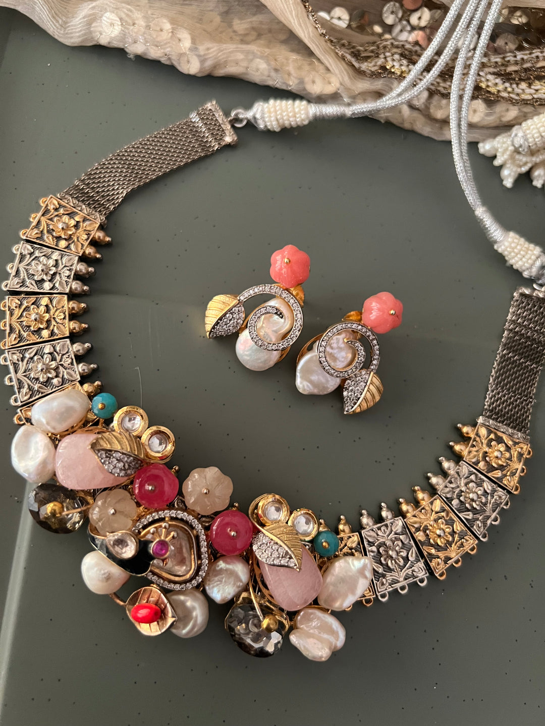 Elegant Necklace Set - Unmatched Quality and Style