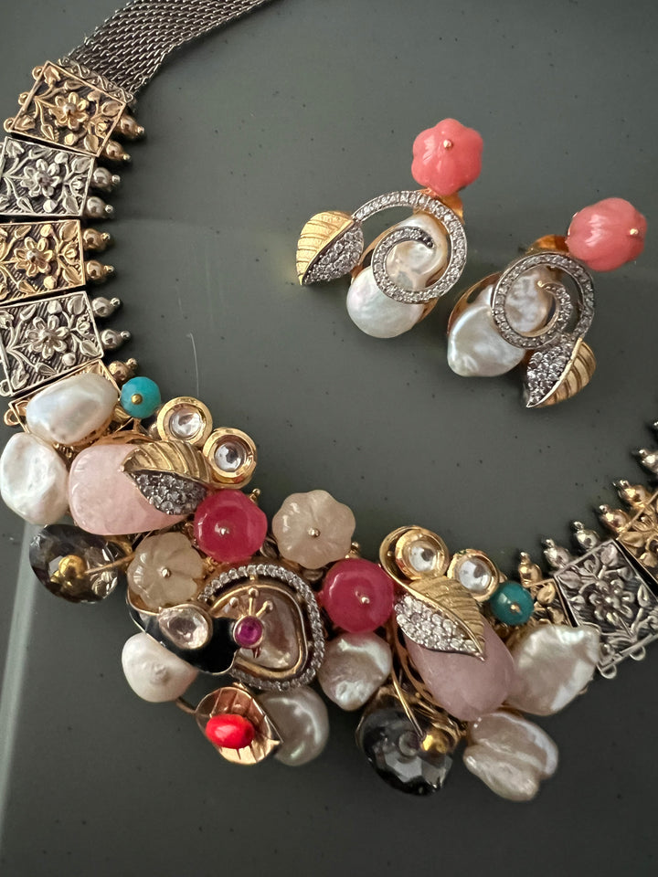 Elegant Necklace Set - Unmatched Quality and Style