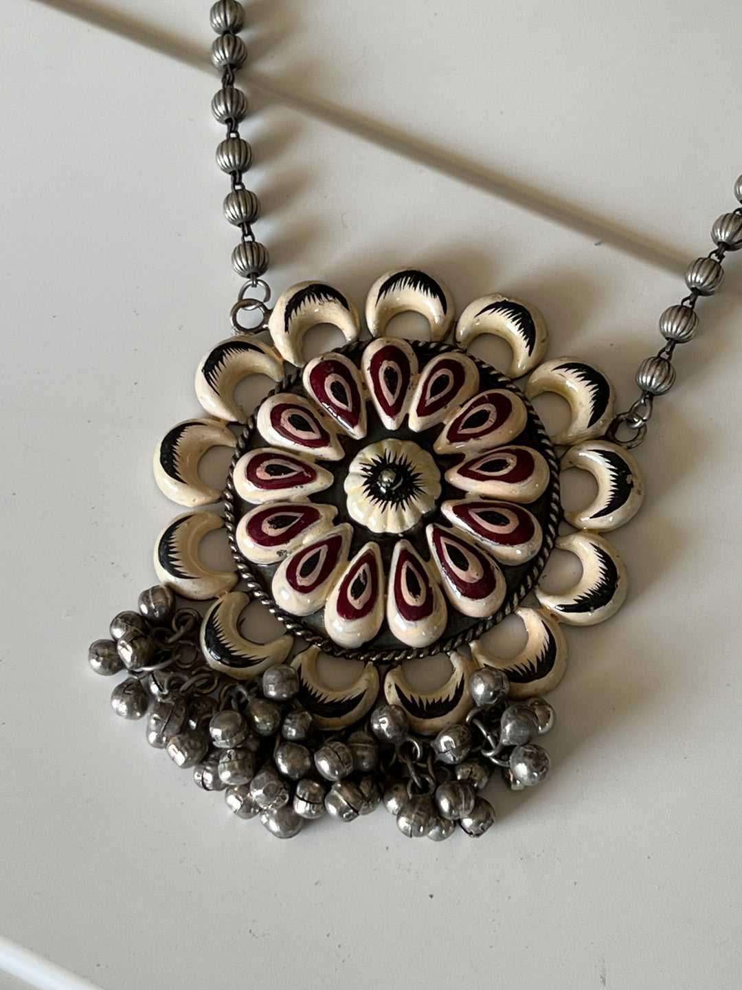 Exquisite Antique Enamelled Pendant Necklace - Elevate Your Elegance