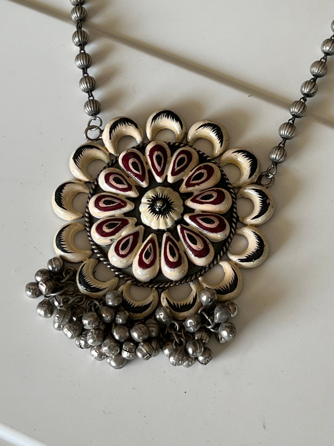 Exquisite Antique Enamelled Pendant Necklace - Elevate Your Elegance