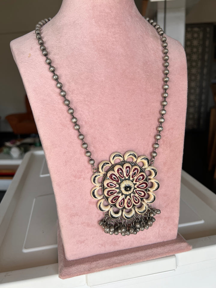 Exquisite Antique Enamelled Pendant Necklace - Elevate Your Elegance