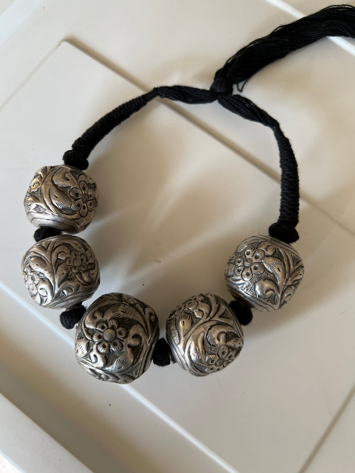 Antique Necklace - Elevate Your Elegance