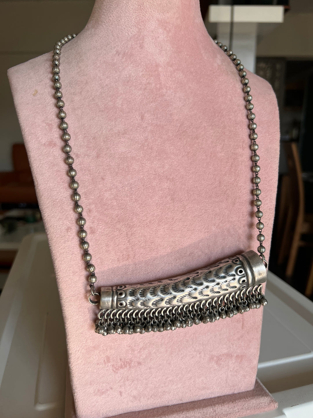 Antique Necklace - Elevate Your Elegance