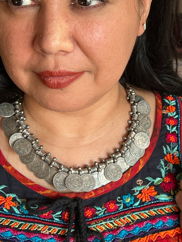 Antique Coin Necklace - Elevate Your Elegance