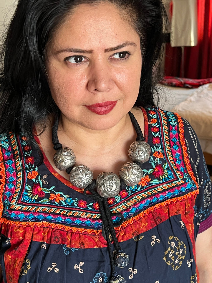 Antique Necklace - Elevate Your Elegance