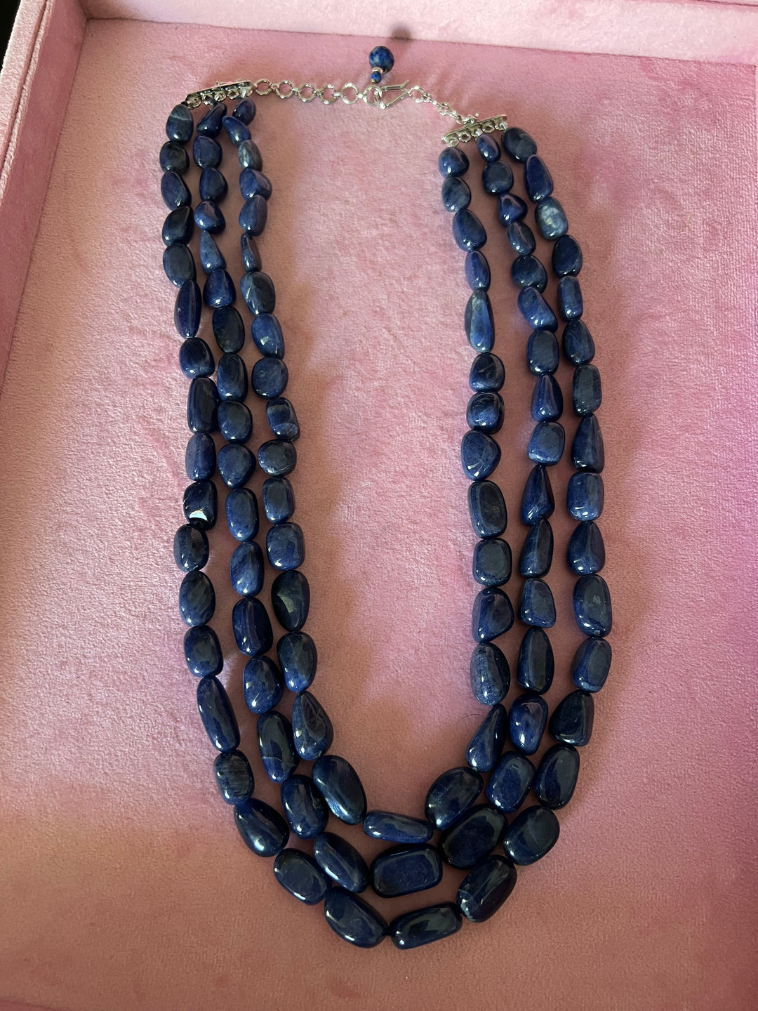 Artisan-Crafted Lapis Lazuli Necklace: Regal Elegance from Sri Lanka