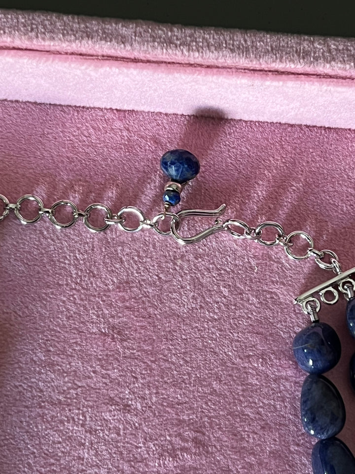 Artisan-Crafted Lapis Lazuli Necklace: Regal Elegance from Sri Lanka