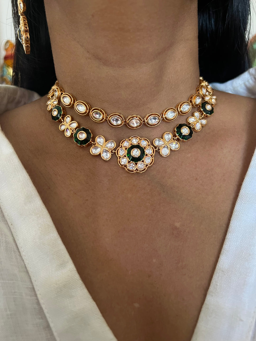 Elegant Kundan Necklace Set - Dazzle at Weddings and Festive Affairs