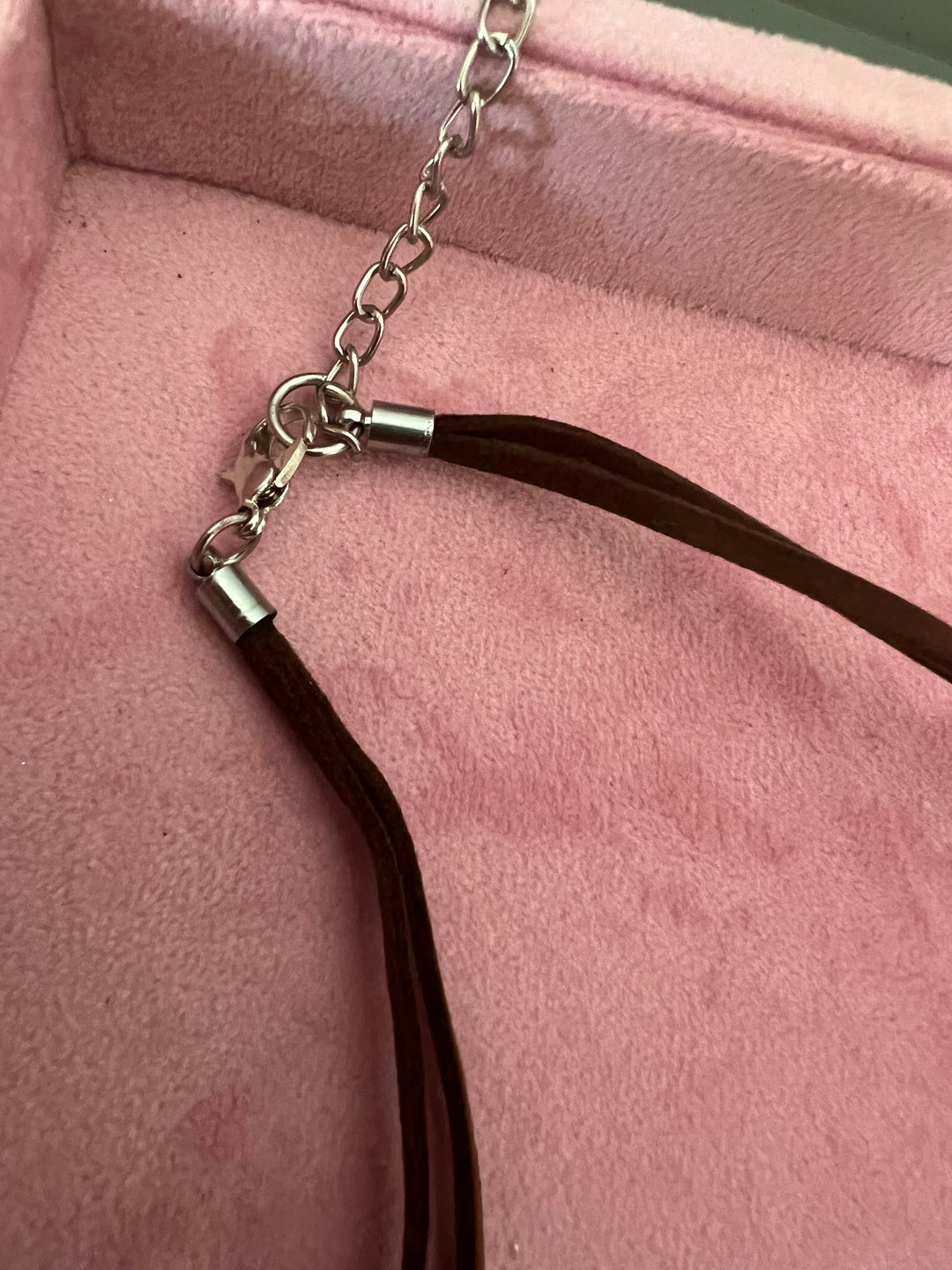 Elegance in Beads: Resortwear & Beach-Ready Necklace