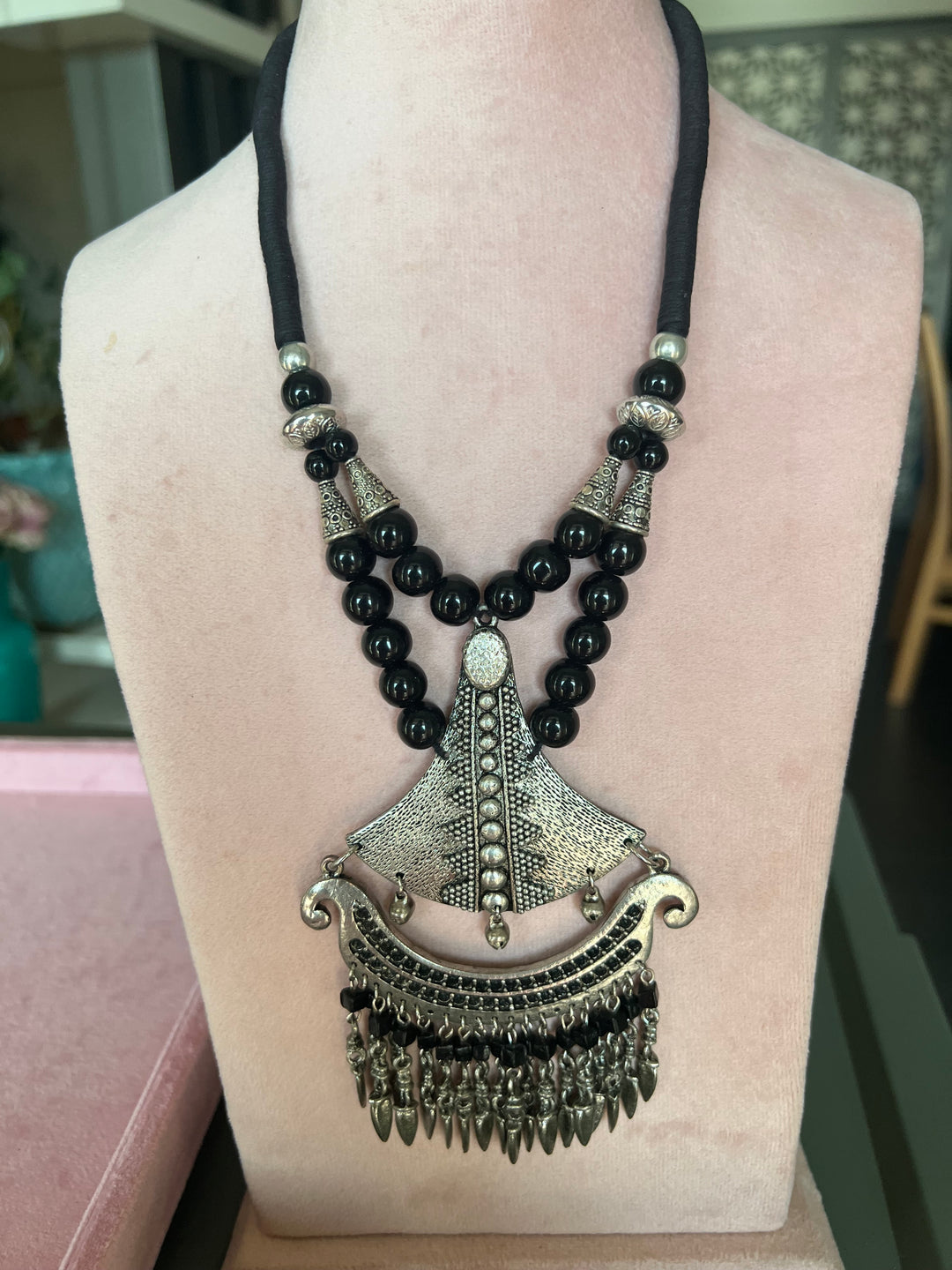 Tribal Tasseled Pendant Necklace: Uniquely Yours