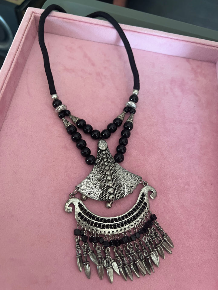 Tribal Tasseled Pendant Necklace: Uniquely Yours