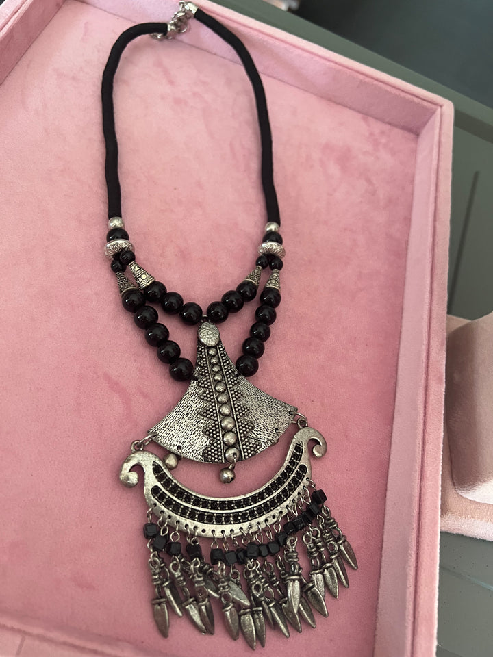 Tribal Tasseled Pendant Necklace: Uniquely Yours