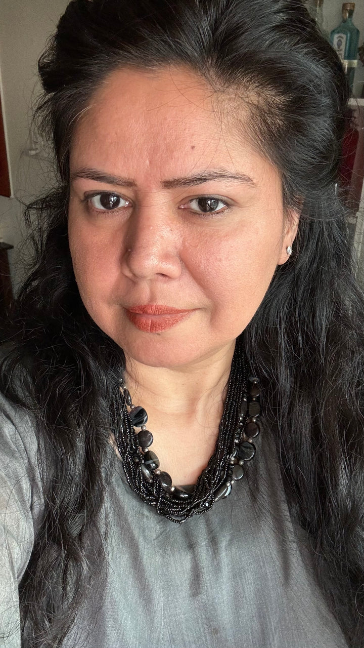 Exquisite Black Necklace