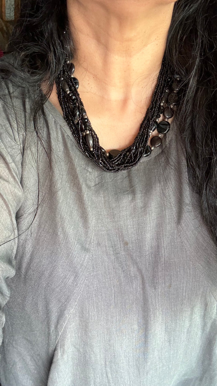 Exquisite Black Necklace