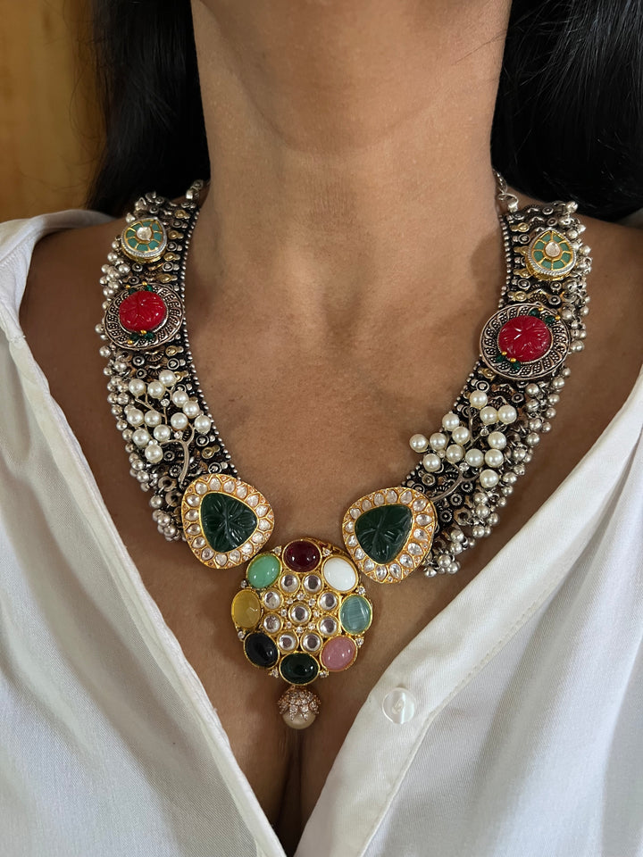 Elegant Necklace Set - Unmatched Quality and Style