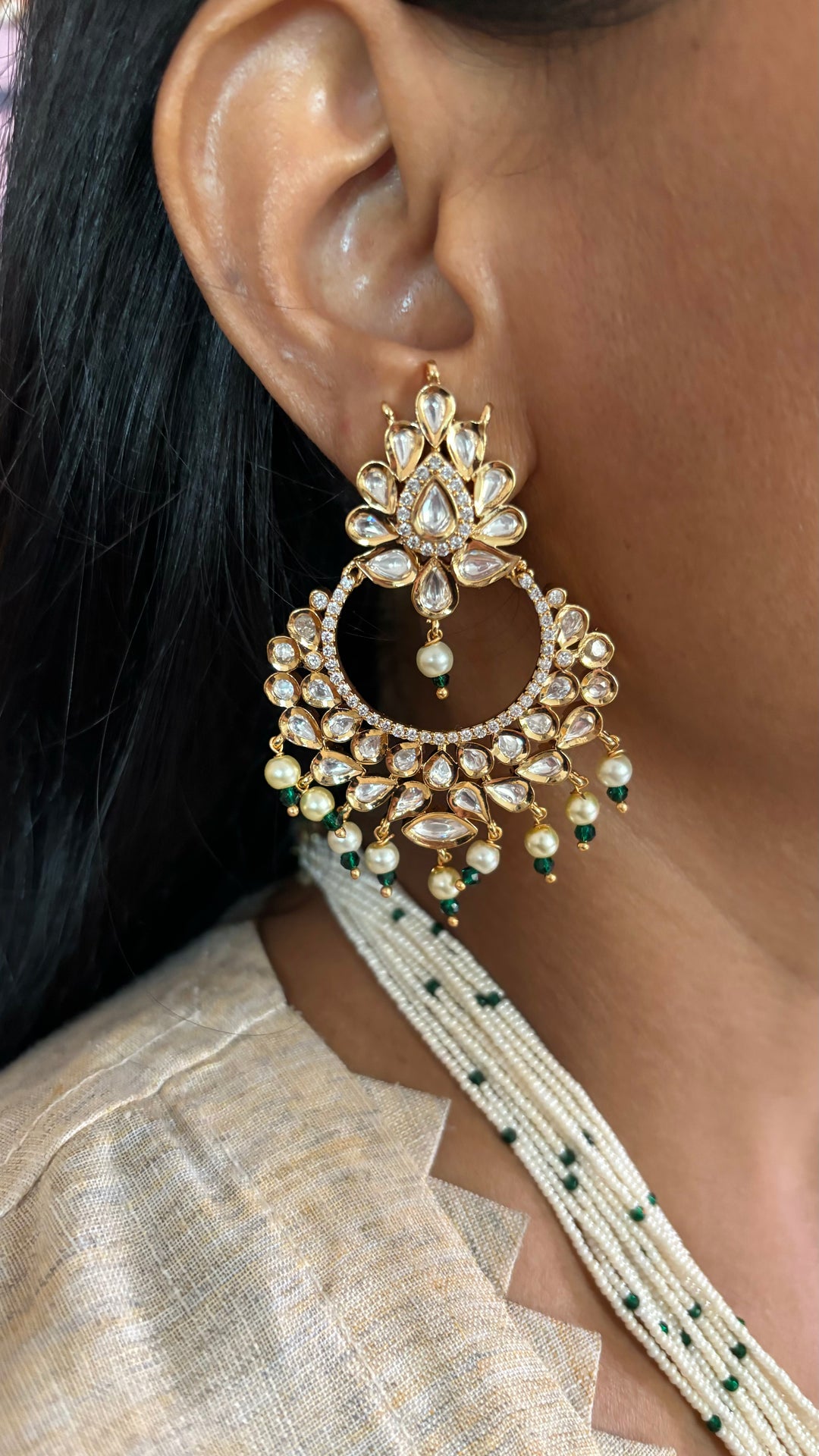 Beautiful Kundan Pendant Necklace with Chandbaalis