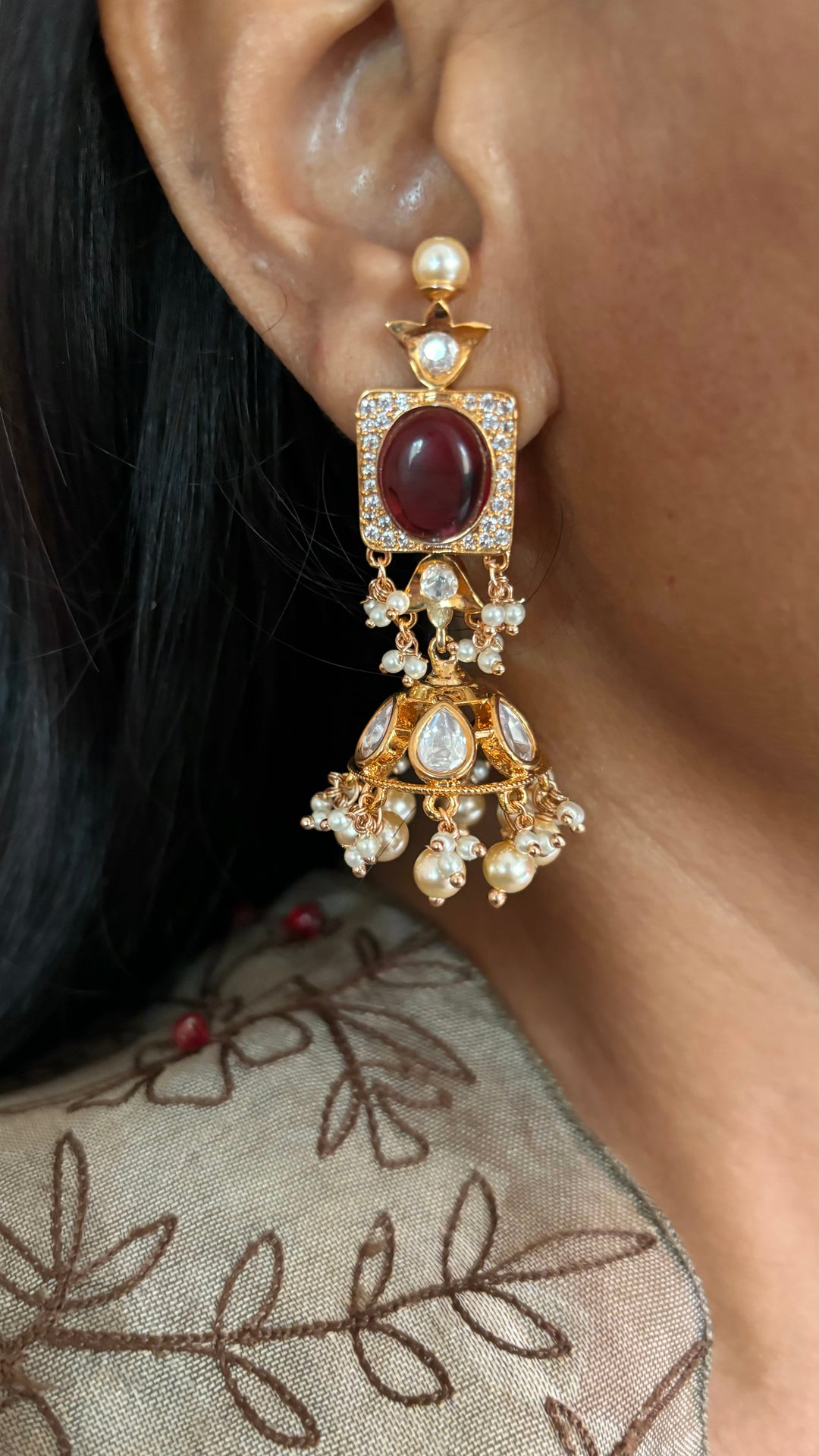 Elegant Earrings - Premium Quality, Exquisite Craftsmanship