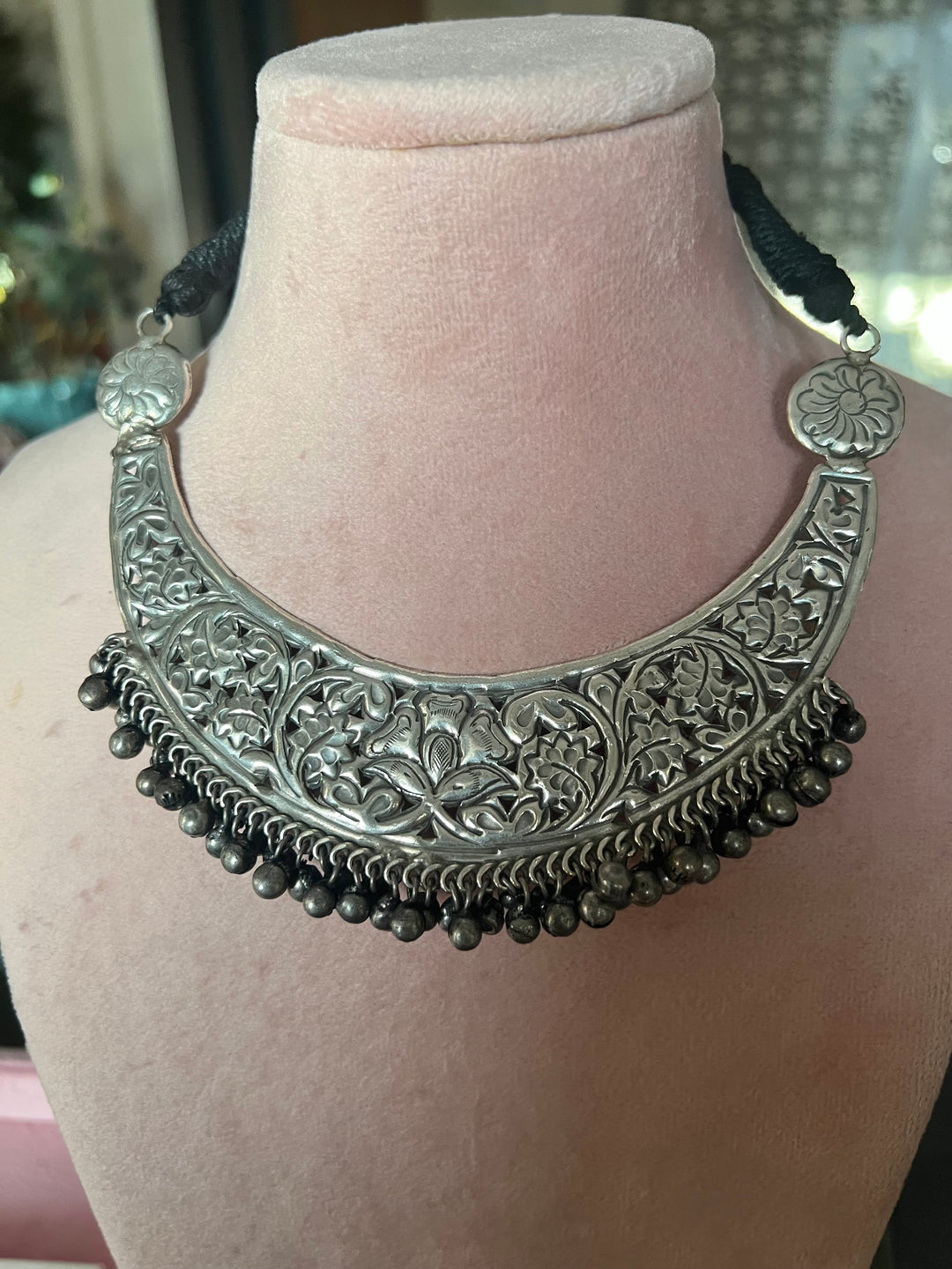 Antique Choker