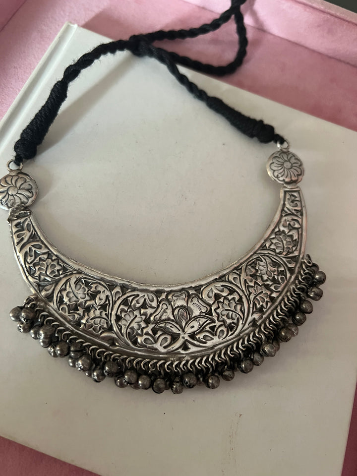 Antique Choker