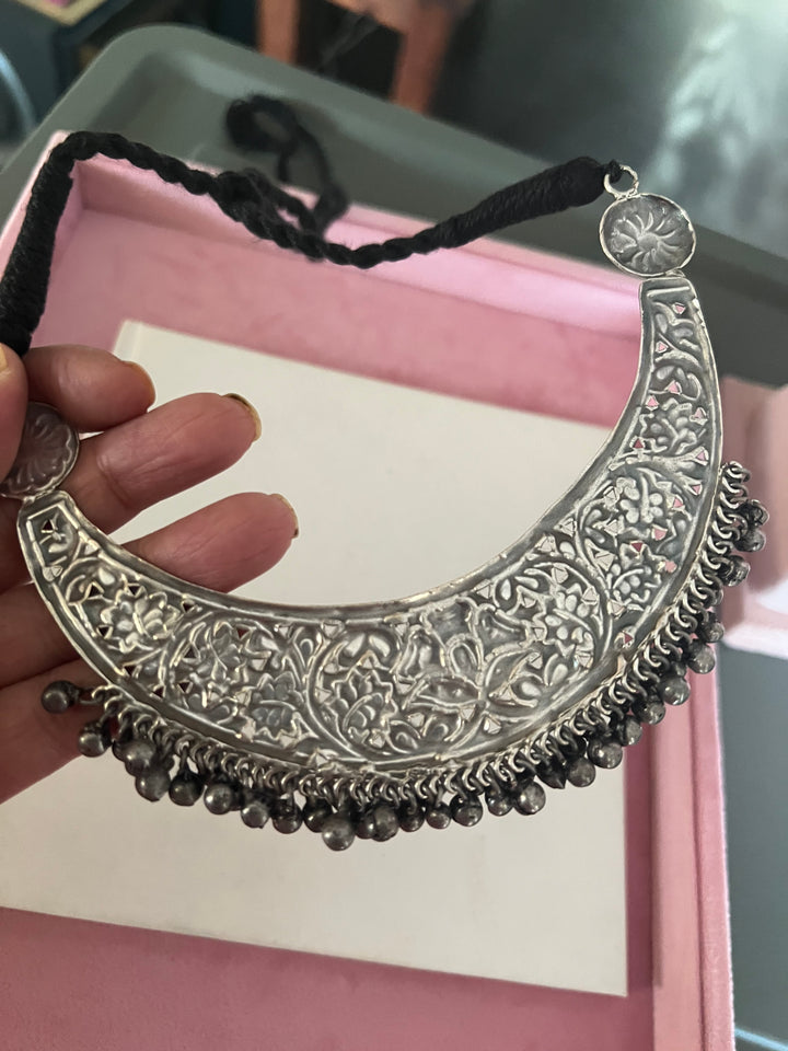 Antique Choker