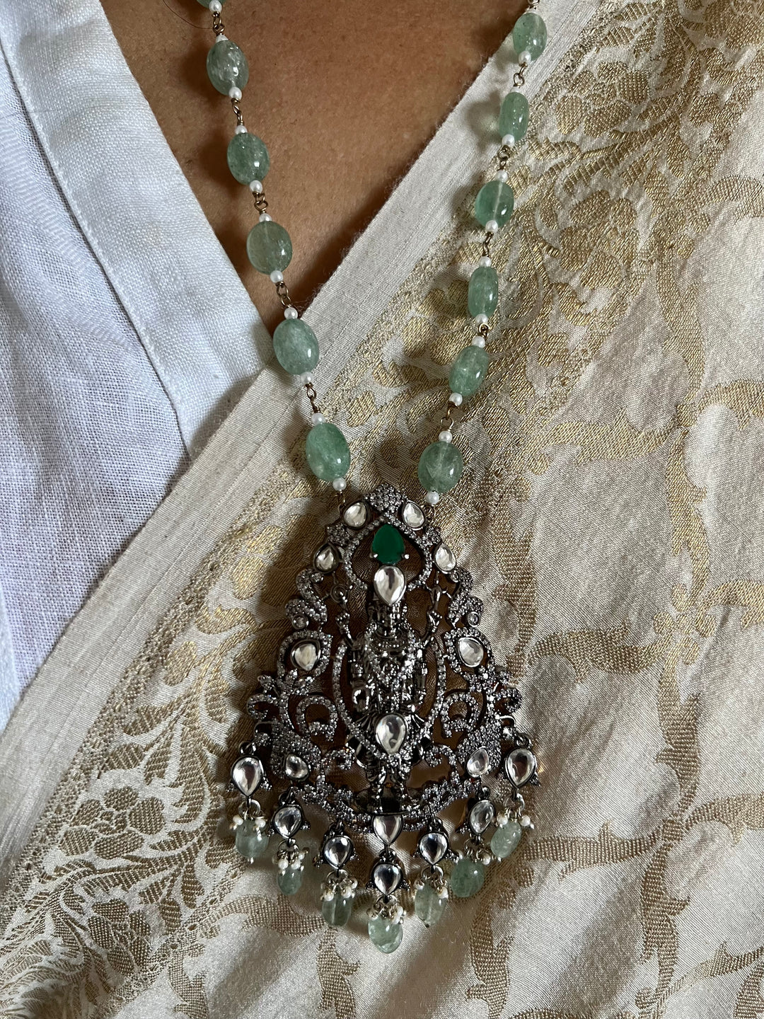 Victorian Pendant Necklace with Jhumka Earrings