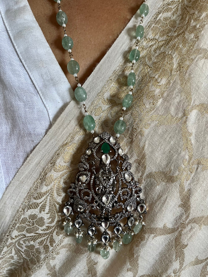 Victorian Pendant Necklace with Jhumka Earrings