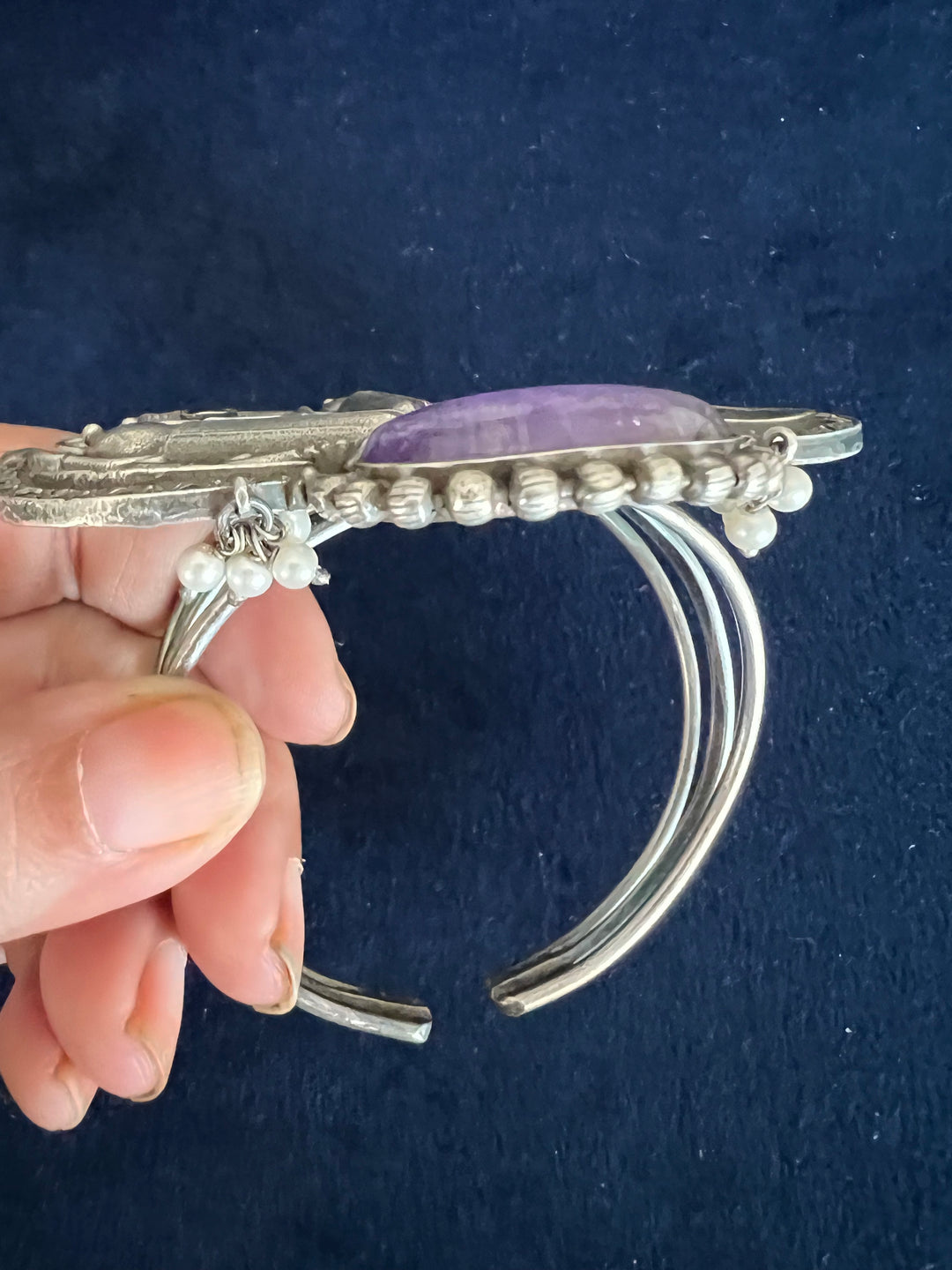 Elegant Fusion Handcuff - Premium Brass & Stone Craftsmanship