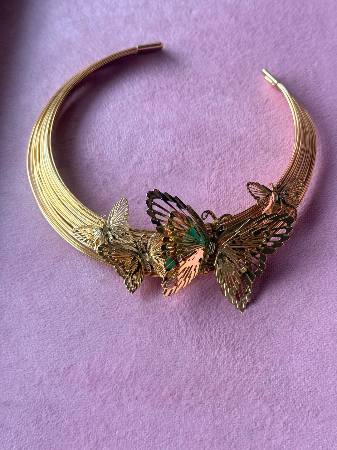 Gold-Tone Butterfly Cluster Hasli Necklace