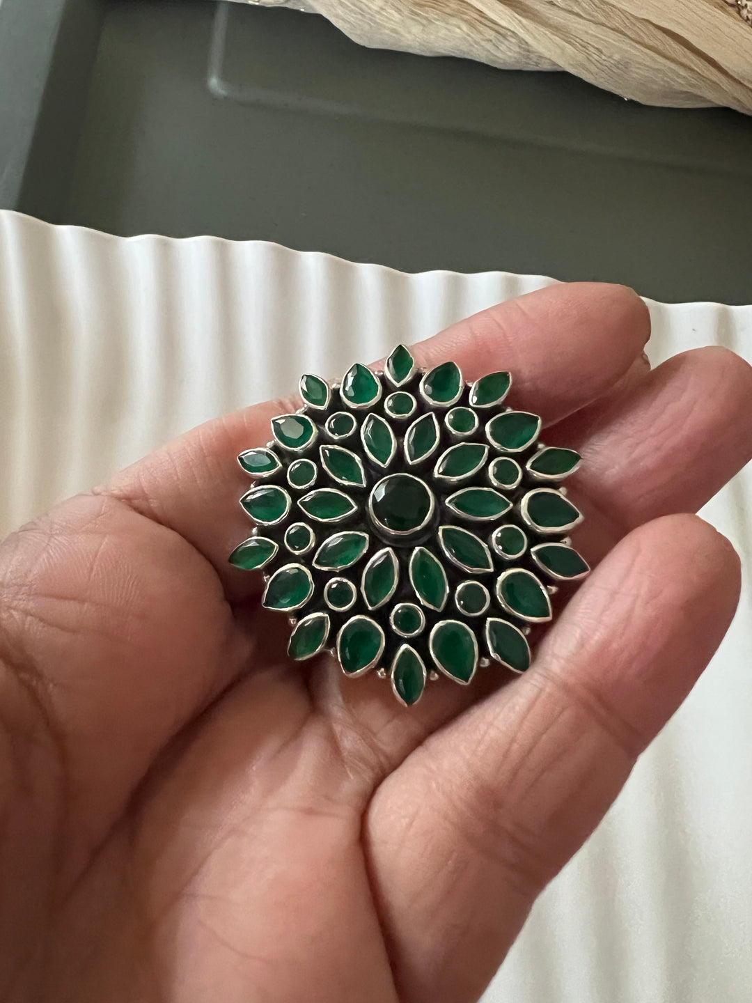 Classic Pure 925 Silver Ring - A Touch of Timeless Beauty