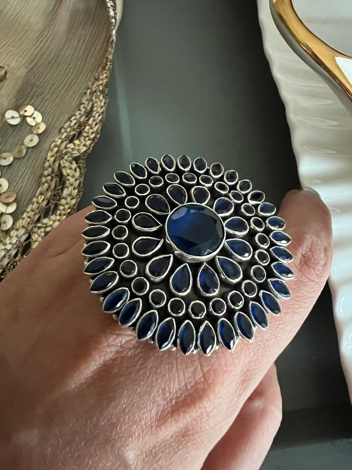 Classic Pure 925 Silver Ring - A Touch of Timeless Beauty