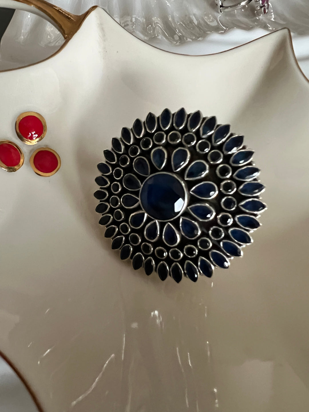 Classic Pure 925 Silver Ring - A Touch of Timeless Beauty