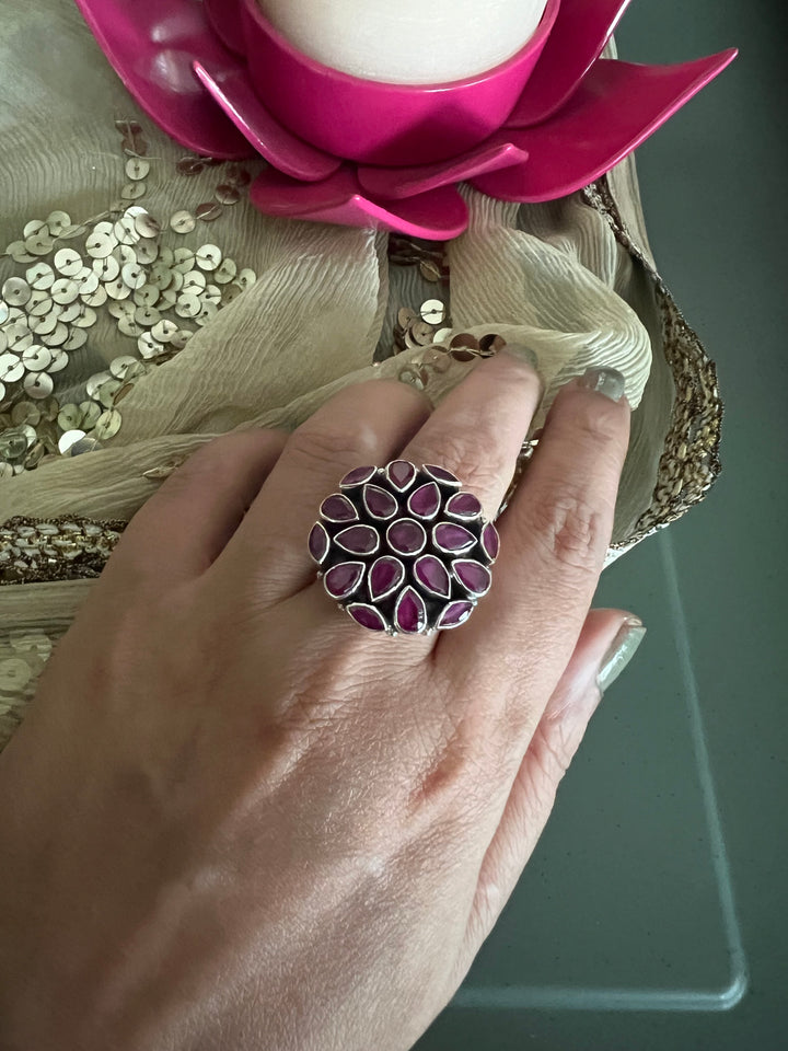 Classic Pure 925 Silver Ring - A Touch of Timeless Beauty