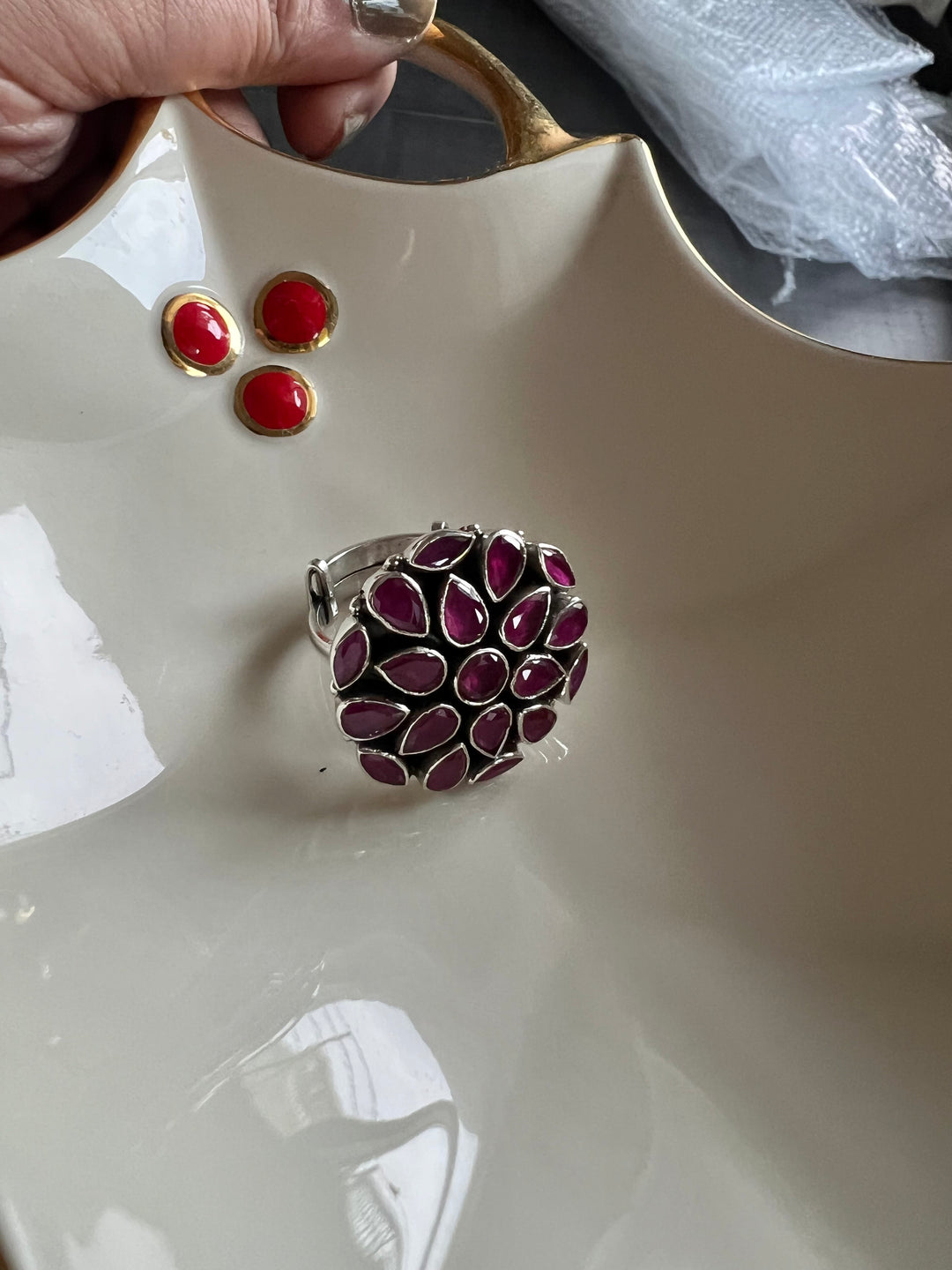 Classic Pure 925 Silver Ring - A Touch of Timeless Beauty