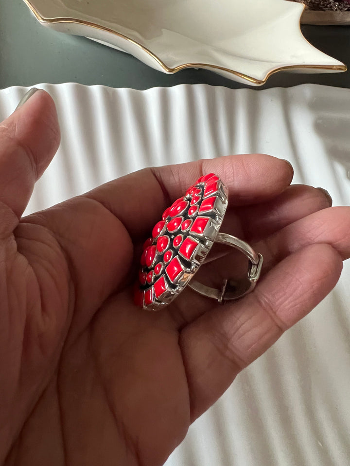 Classic Pure 925 Silver Ring - A Touch of Timeless Beauty