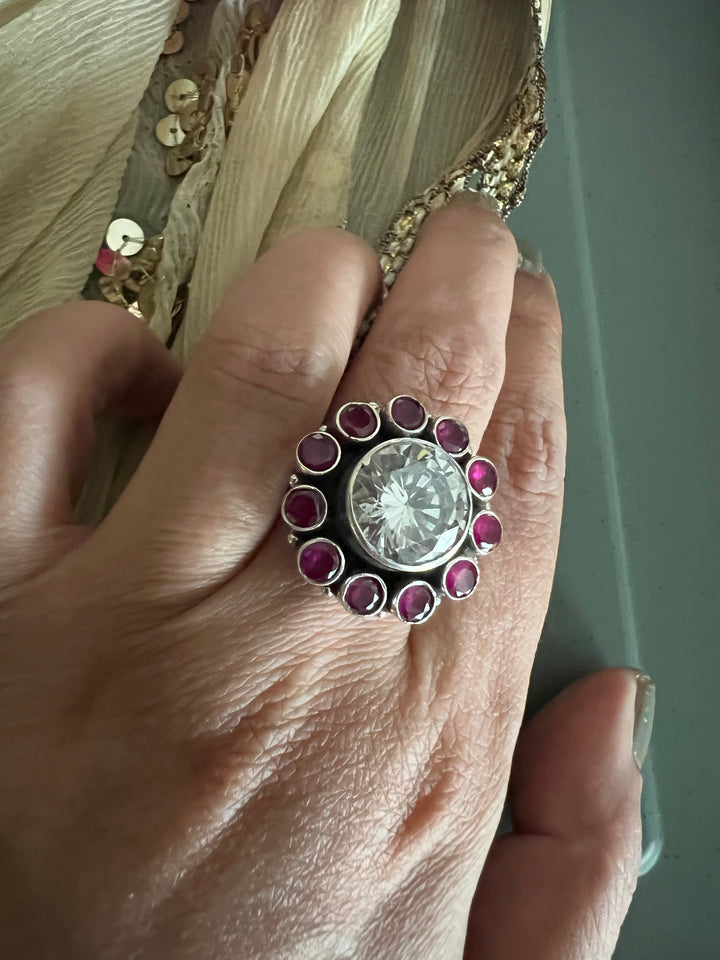 Classic Pure 925 Silver Ring - A Touch of Timeless Beauty