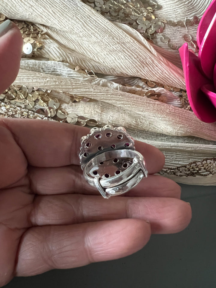 Classic Pure 925 Silver Ring - A Touch of Timeless Beauty