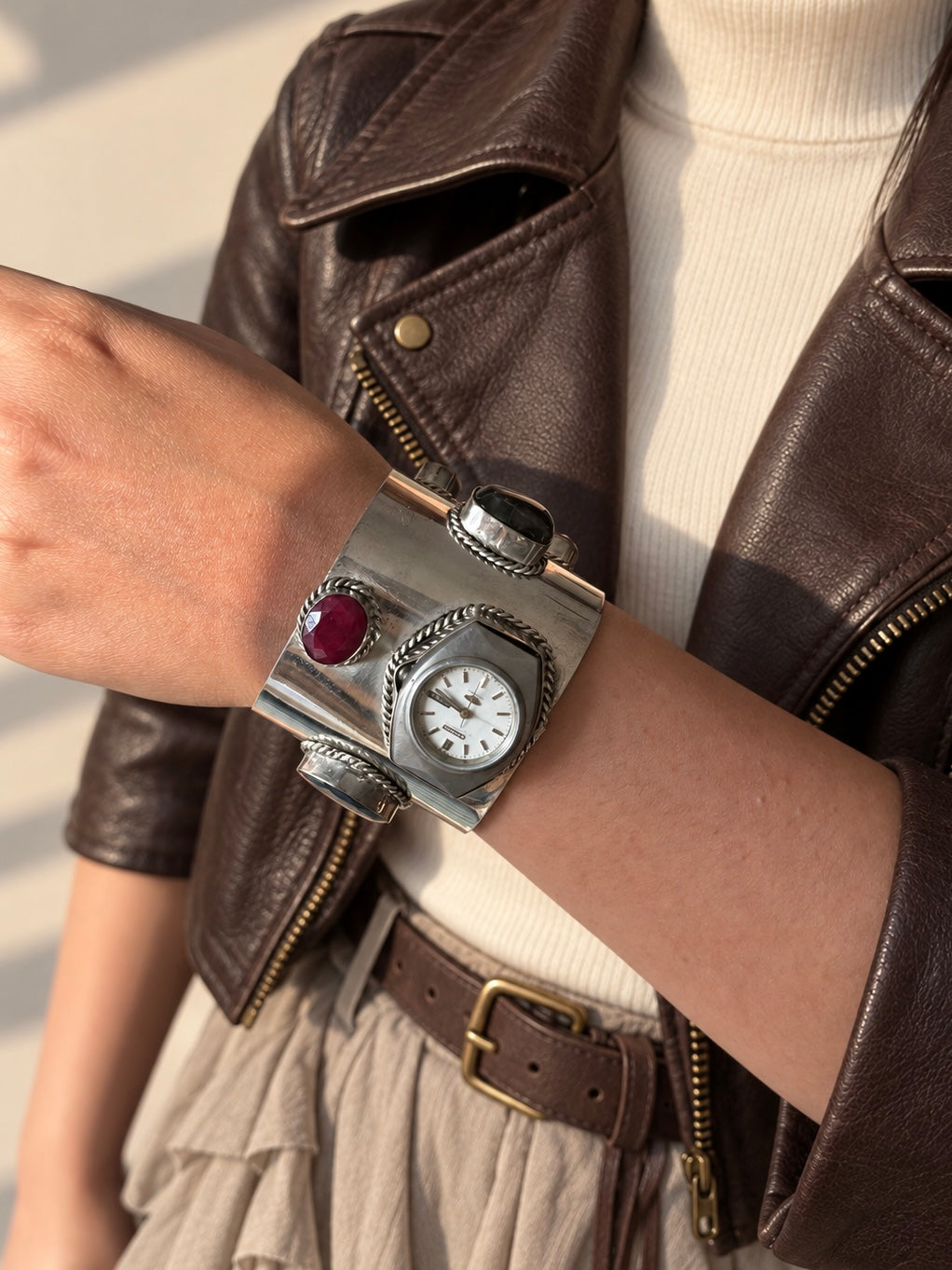 Vintage Watch Gemstone Silver-Tone Cuff