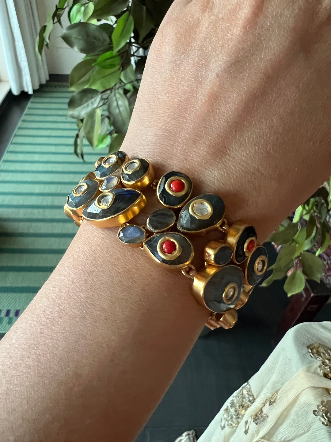 Pure 925 Silver Kundan Bracelet - Premium Quality, Exquisite Craftsmanship