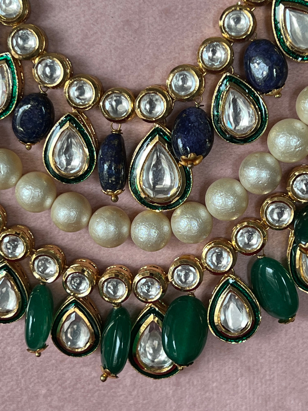 Elegant Kundan Necklace Set - Dazzle at Weddings and Festive Affairs