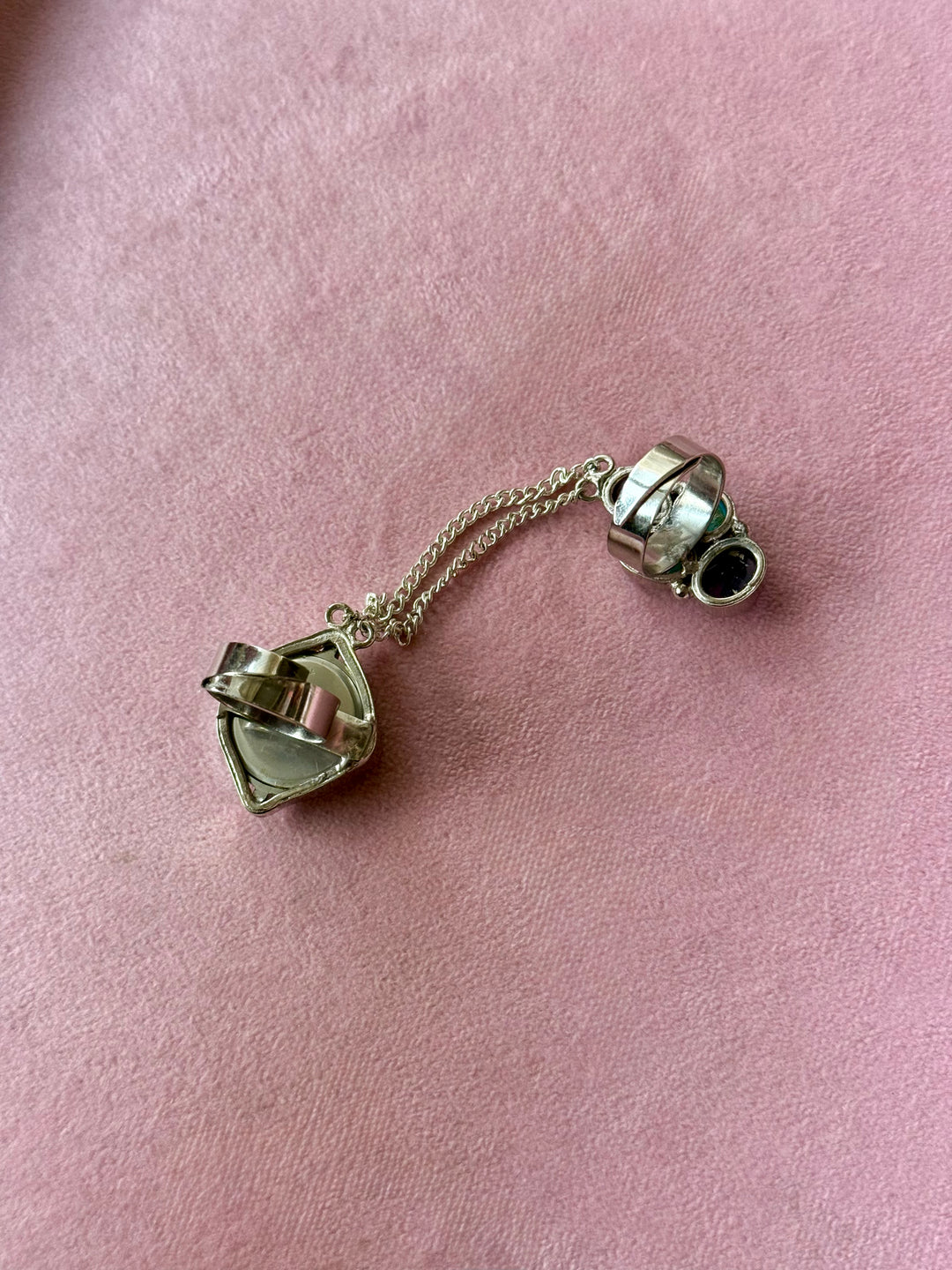 Gemstone Cluster Two-Finger Watch Ring