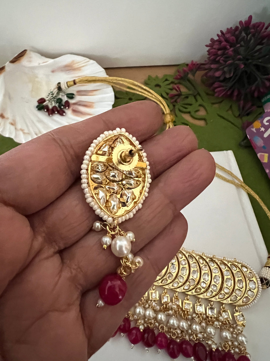 Scintillating Kundan Choker with Earrings